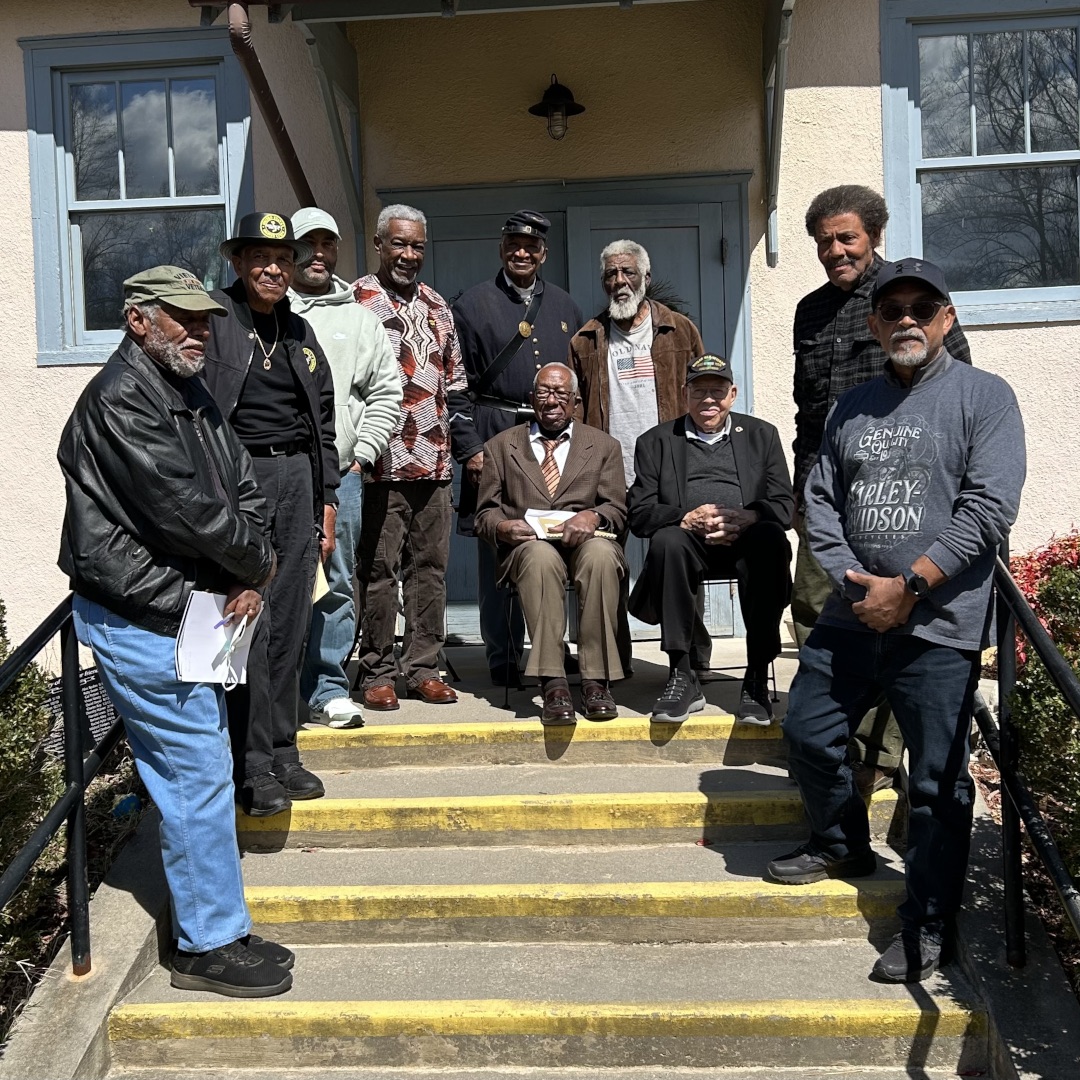 Group photo of AA Veterans in attendance